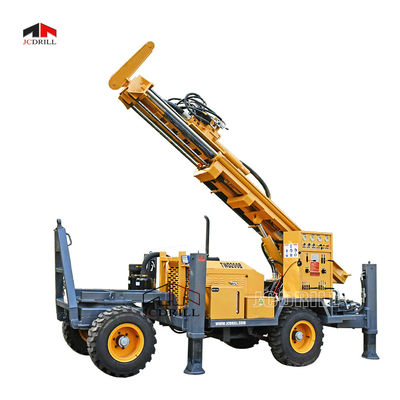 TWD200 Portable Water Well Drilling Rig Four Wheel Trailer Dipasang Rotasi Hidraulik