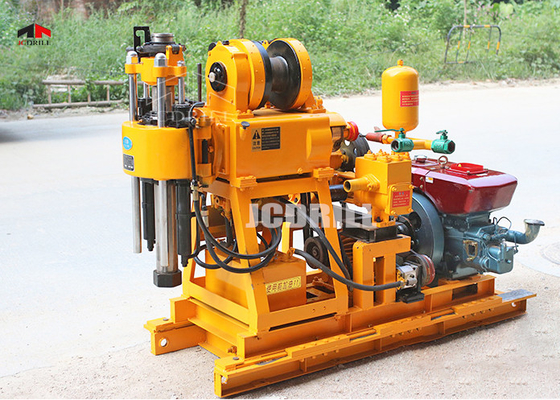 Harga yang bagus 200m Portable Water Well Drilling Rig Hydraulic Vertical Spline Untuk Coring on line