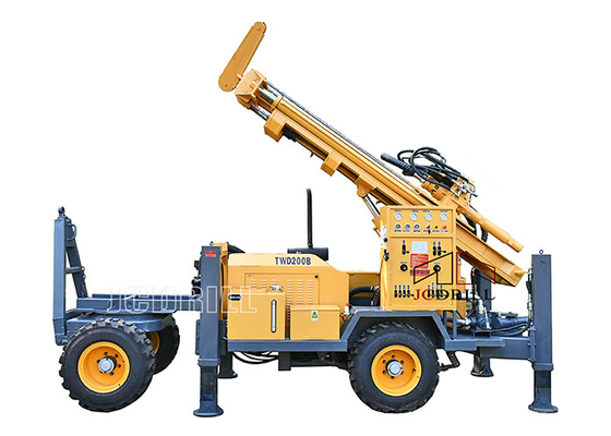Harga yang bagus Rig Pengeboran Sumur Air 4 Silinder Mesin Diesel Quanchai 180m on line