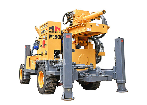 Harga yang bagus Trailer Kedalaman 300m Dipasang Mesin Rig Pengeboran Sumur Air on line